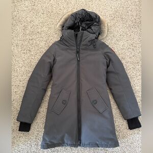 Canada Goose Women’s Rosemont Parka